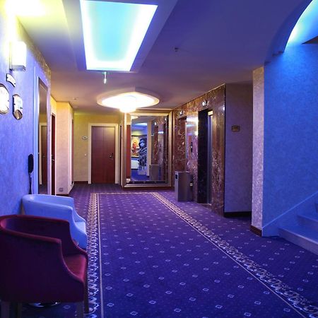 Hotel Senbayrak City Адана Екстериор снимка