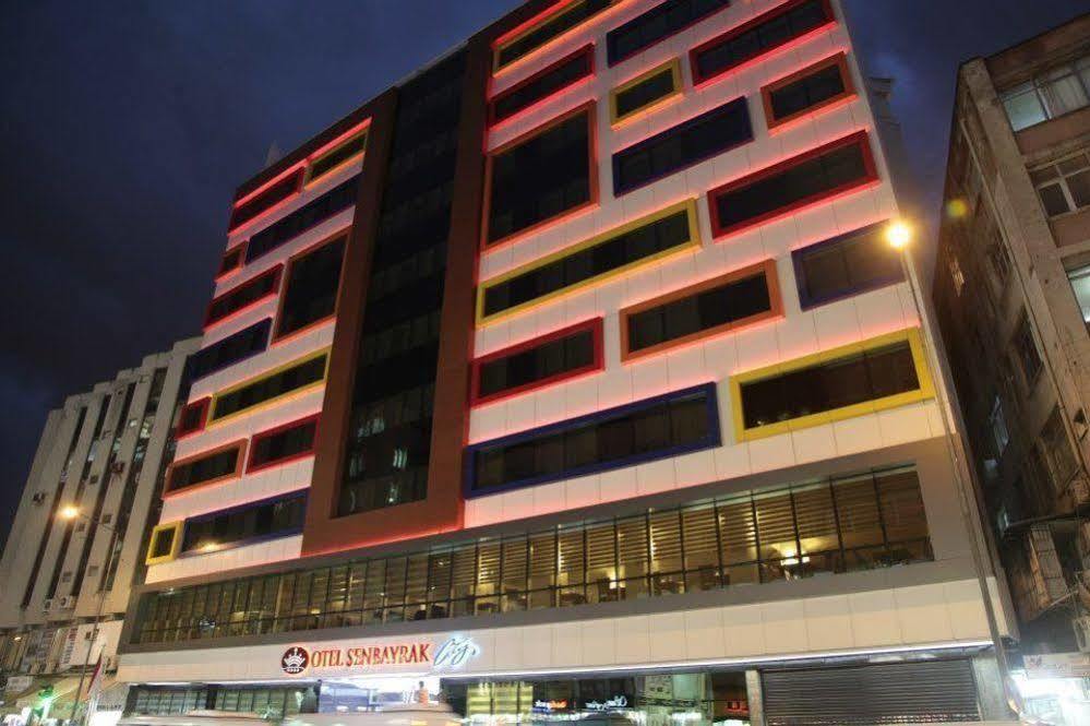 Hotel Senbayrak City Адана Екстериор снимка