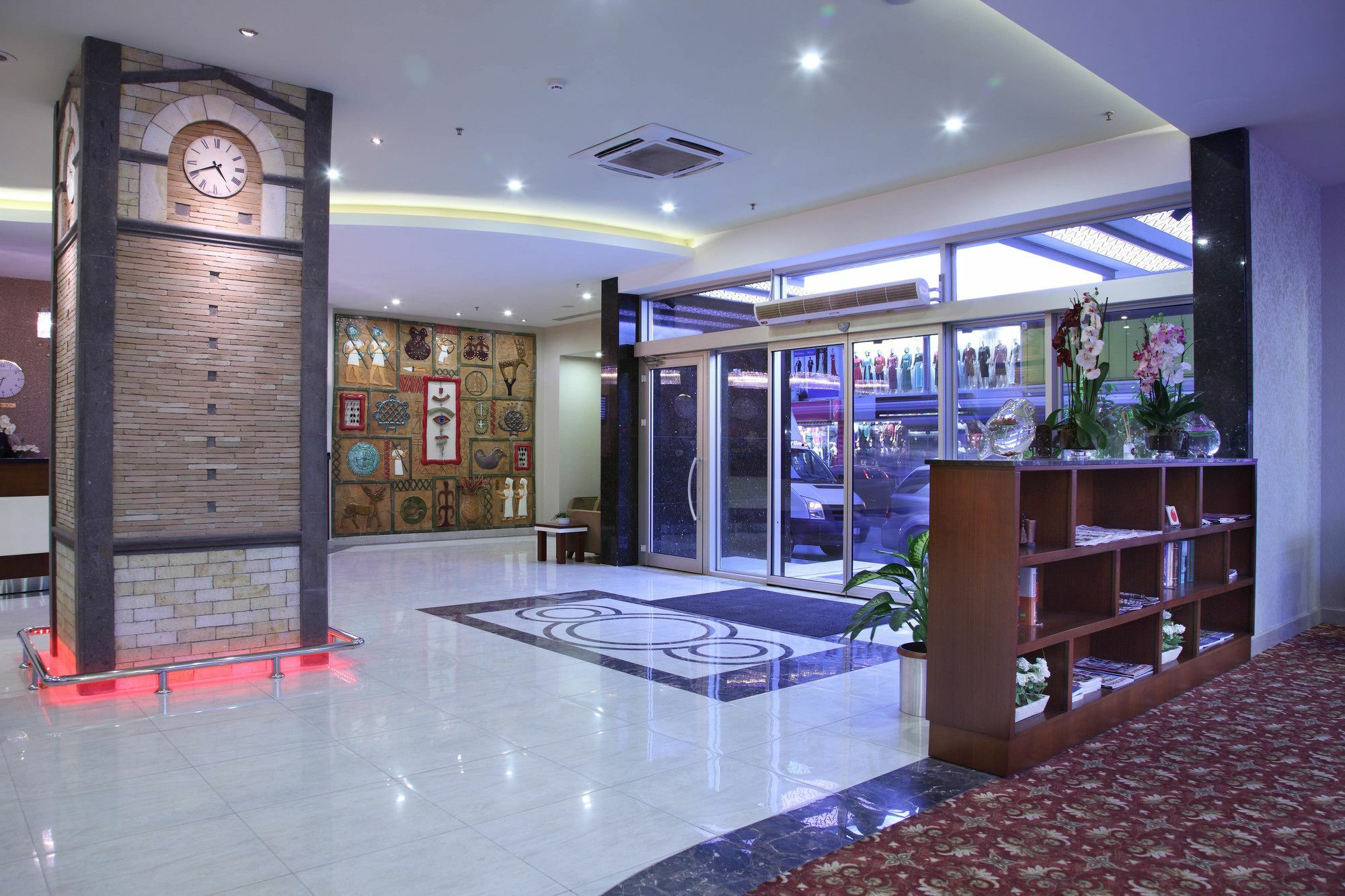 Hotel Senbayrak City Адана Екстериор снимка